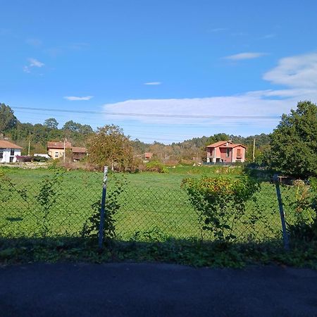 Apartament Acogedor Bajo Con Terraza Y Vistas Nueva De Llanes Zewnętrze zdjęcie