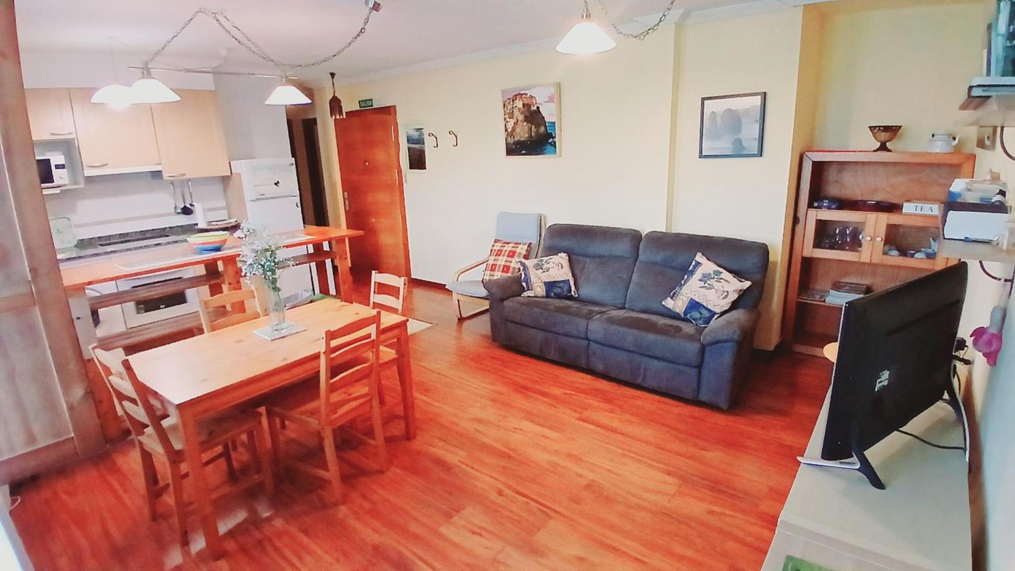 Apartament Acogedor Bajo Con Terraza Y Vistas Nueva De Llanes Zewnętrze zdjęcie